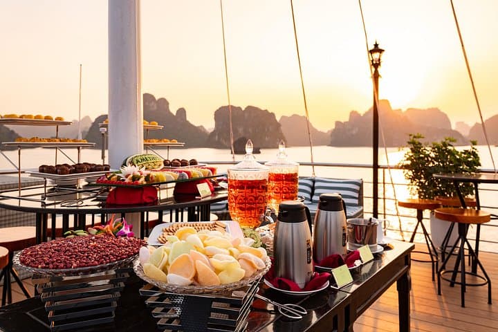 Halong Bay Luxury Day Cruise from Hanoi — Sung Sot Cave, Kayak & Buffet photo 4