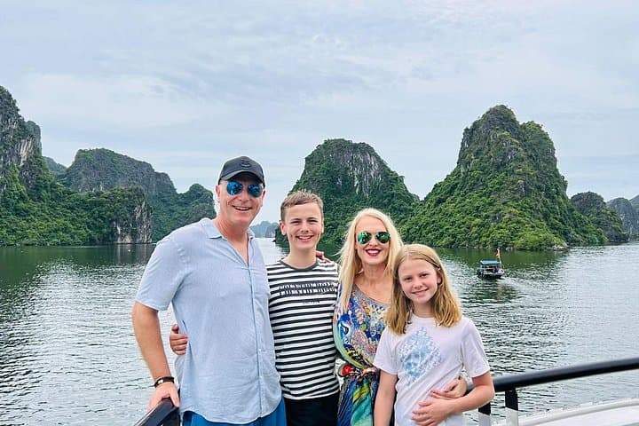 Halong Bay Luxury Day Cruise from Hanoi — Sung Sot Cave, Kayak & Buffet photo 1