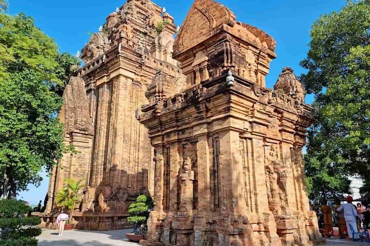 Private Shore Excursion in Nha Trang: Temples, Markets & Coastal Sights photo 5