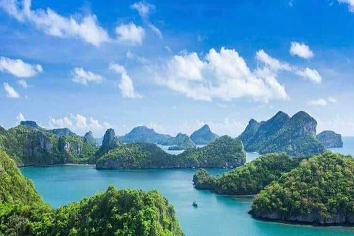 Ang Thong Marine Park Kayaking Adventure: Snorkel, Hike & Emerald Lake photo 2