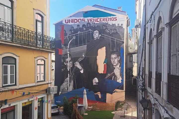 Coimbra Walking Adventure: University, Aqueducts & Botanical Garden Tour