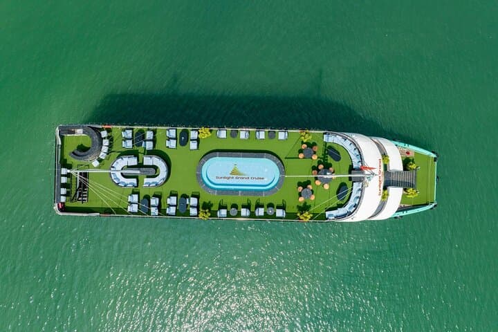 Ha Long Bay Luxury Day Cruise: Sunlight Grand One-Day Explorer photo 3