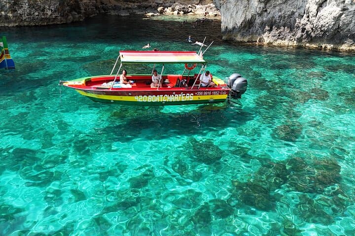Private Speedboat to Comino's Blue Lagoon: 4-Hour Snorkel & Cave Tour photo 5
