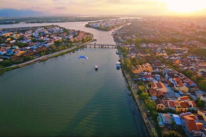 Hoi An Coastal Paragliding: Tandem Flight Over Ancient Town and Sea photo 6