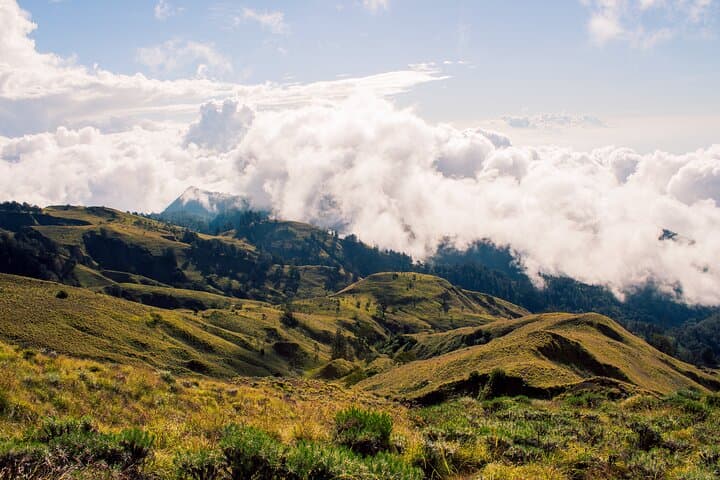 Rinjani Summit 2-Day Trek from Sembalun — Crater Rim Camp & Sunrise Ascent photo 3