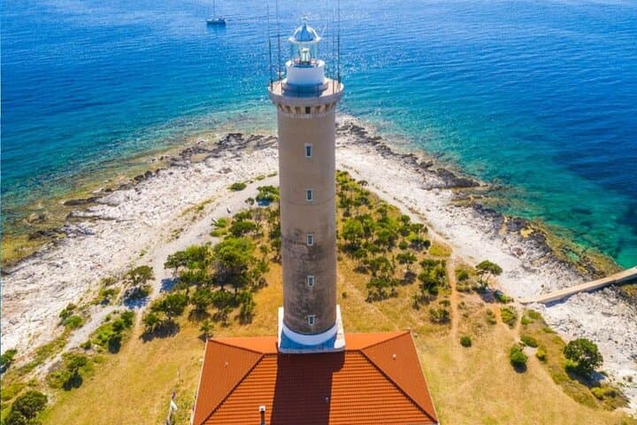 Zadar 4-Island Escape & Hidden Shipwreck Tour with Dalmatian Lunch photo 6