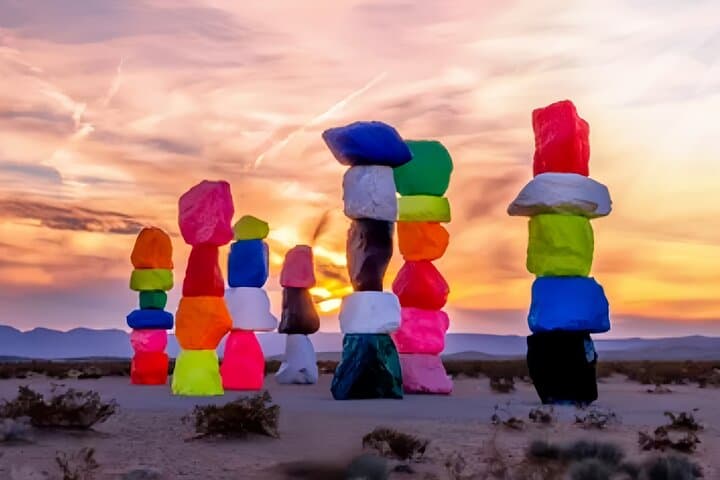 Grand Canyon West, Hoover Dam & Seven Magic Mountains Day Tour from Las Vegas
