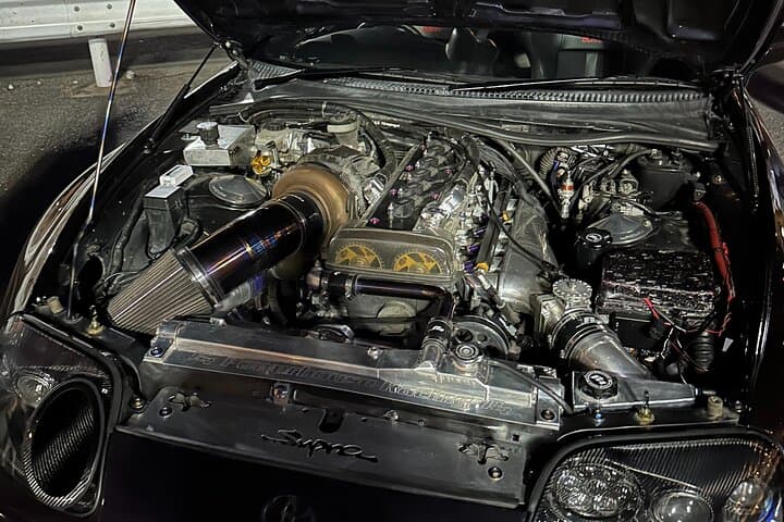 Midnight Wangan Attack: Ride a Nissan GTR R35 Through Tokyo's JDM Night Rally photo 3
