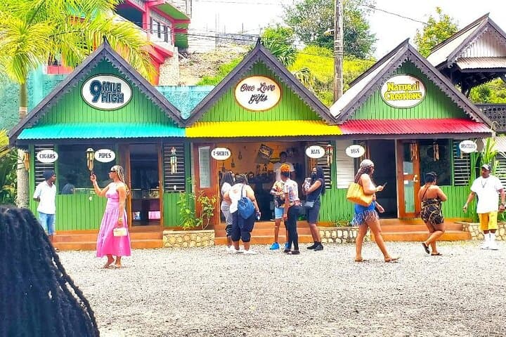 Bob Marley's Nine Mile: Guided Full-Day Tour from Montego Bay photo 3