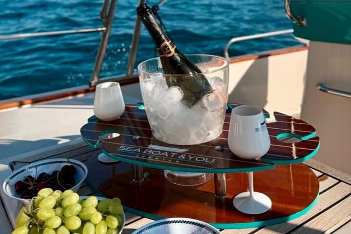Positano Shared Sunset Boat Cruise with Aperitif — 90-Minute Amalfi Coast Evening Sail photo 6