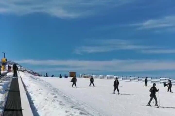 One-Way Transfer to Remarkables or Coronet Peak | Quick Snow-Day Shuttle from Queenstown photo 3
