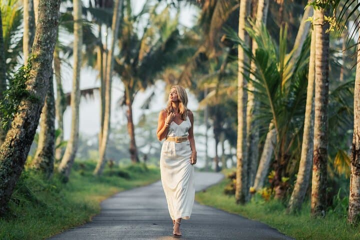 Ultimate Ubud Day Tour: Monkey Forest, Tegalalang Rice Terraces, Waterfalls & Temples photo 5