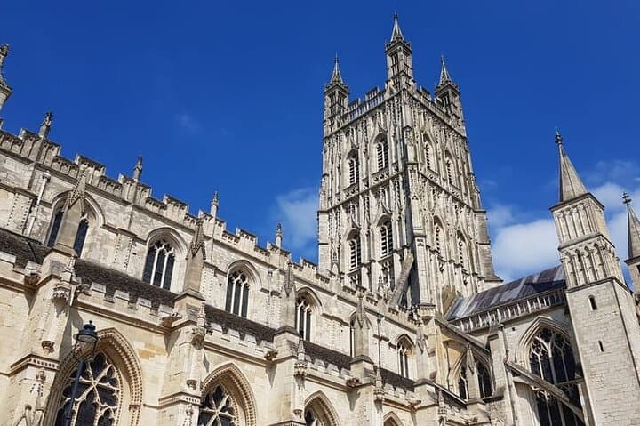 Stonehenge and Bath Day Tour from London — Audio Guide & Roman Baths Options photo 2