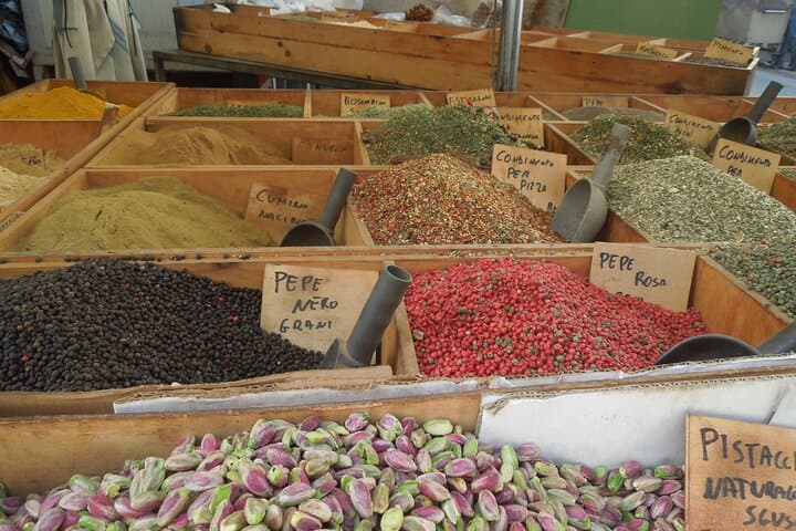 Explore Ortigia: Syracuse Alleys, Flavors and History Walking Tour photo 6