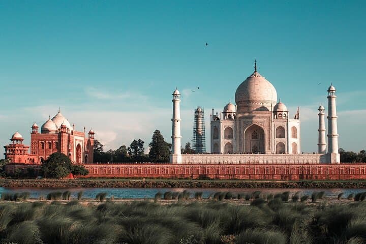 3-Day Golden Triangle Tour from Pune: Delhi, Agra & Jaipur with Flight