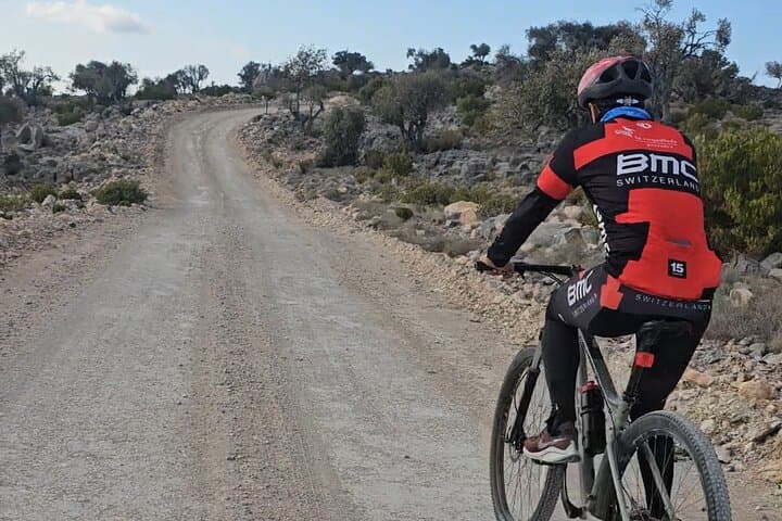 Bicycling Jabal Akhdar: Ride the Green Mountain in Oman photo 3