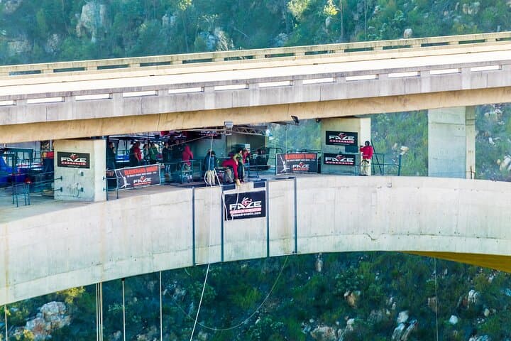 2-Day Garden Route: Bloukrans Bungee, Knysna & Mossel Bay Shark Cage Diving photo 5