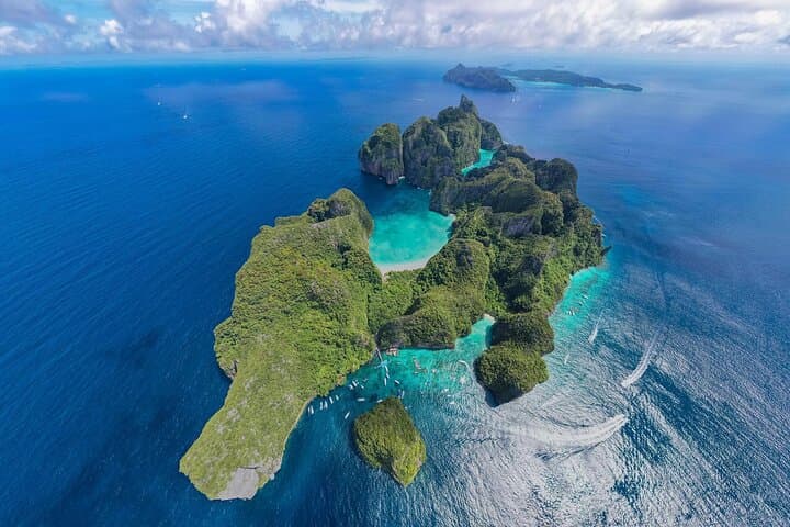 Phi Phi Islands One-Day Trip — Snorkel, Paddleboard & National Park Access
