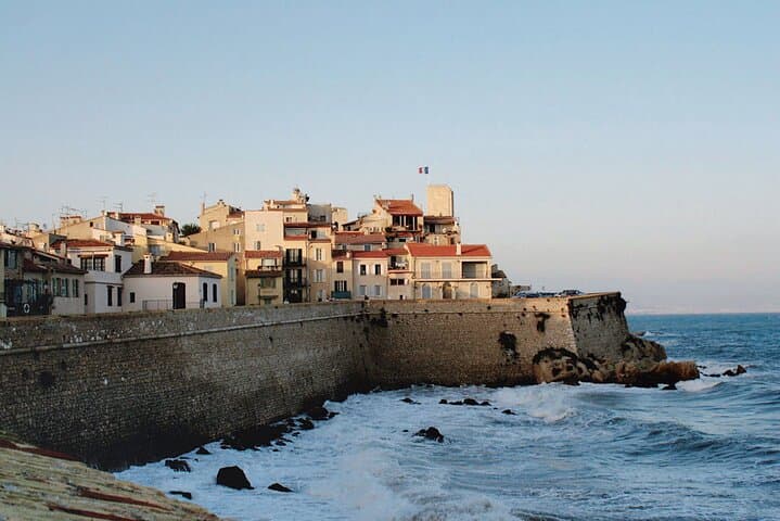 Half-Day Private Tour: Saint-Paul-de-Vence, Antibes & Cannes from Nice