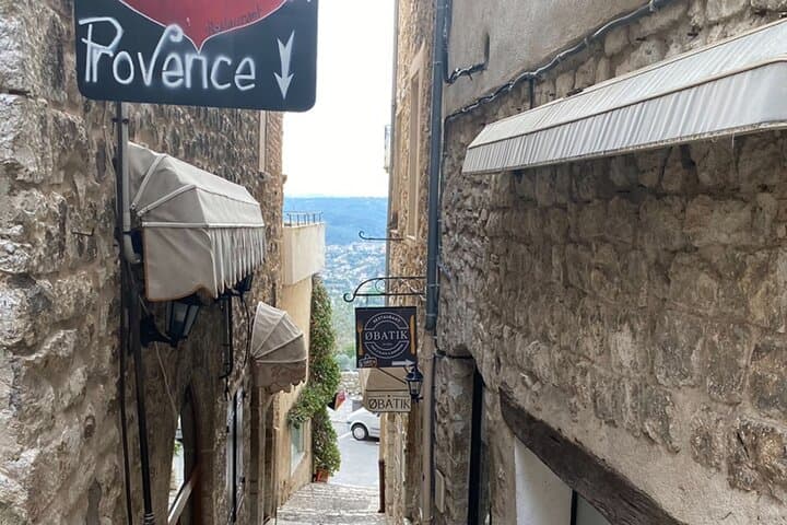 Half-Day Private Tour: Saint-Paul-de-Vence, Antibes & Cannes from Nice photo 5