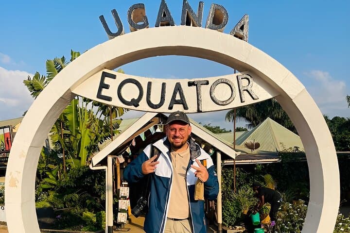 Cross the Equator at Kayabwe: Day Tour from Kampala photo 2