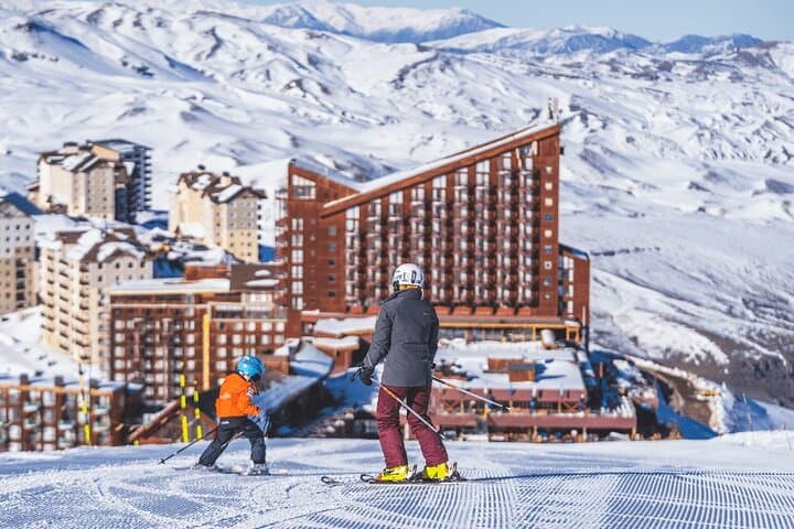 Full-Day Valle Nevado and Farellones Ski Experience from Santiago photo 4