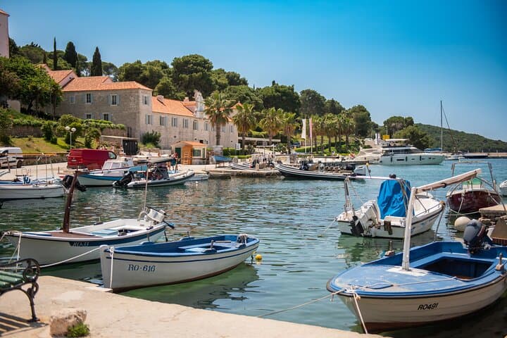 Blue Lagoon & Šolta Island Boat Tour from Split — Swim, Snorkel & Lunch photo 5