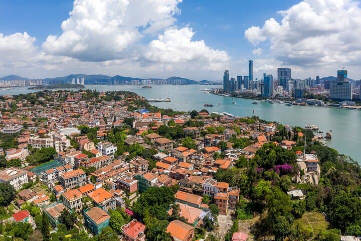 Gulangyu Island & Xiamen Highlights: Private Full‑Day Ferry and Cultural Tour photo 1