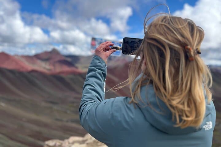 Two-Day Ausangate & Rainbow Mountain Trek: Hot Springs, Red Valley and 7 Lakes photo 2