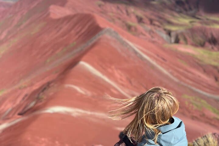 Two-Day Ausangate & Rainbow Mountain Trek: Hot Springs, Red Valley and 7 Lakes photo 6