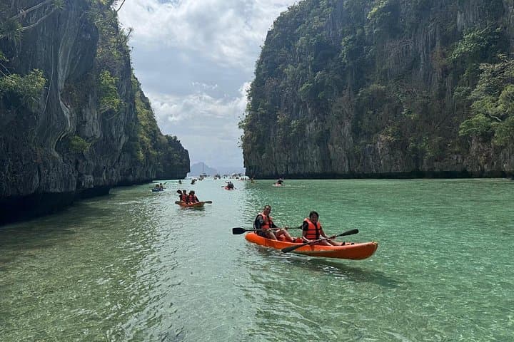 El Nido Island Hopping Tour A — Kayaks, Lagoons & Secret Beaches photo 3
