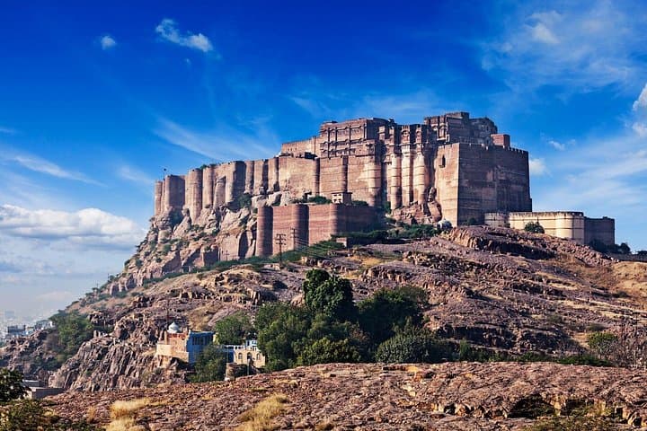 5-Day Private Rajasthan: Udaipur & Jodhpur Itinerary with Flights Included photo 3