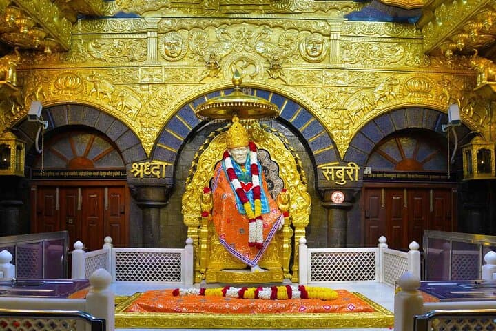 Private Shirdi and Three Jyotirlinga Darshan Tour from Mumbai — 4-Day Spiritual Road Trip