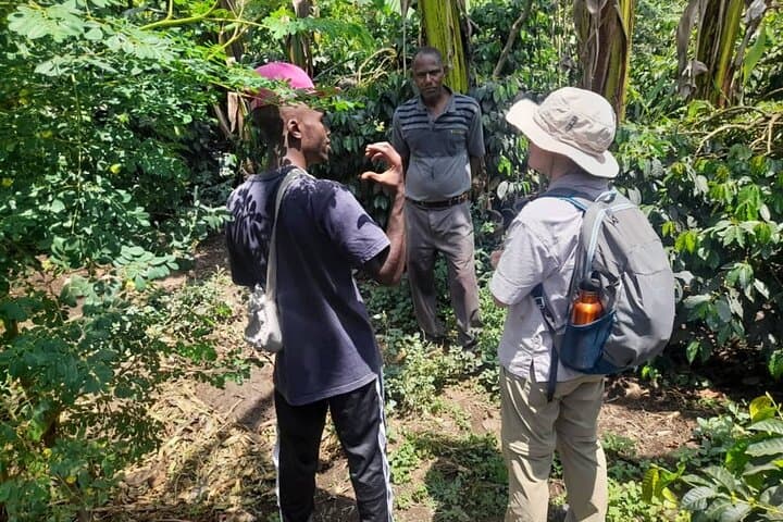 Napuru Waterfalls & Coffee Farm Tour — Arusha Day Trip to Waterfalls, Coffee & Bees photo 5
