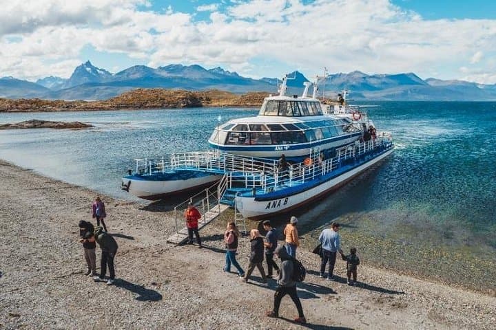 Beagle Channel Boat Tour and Bridges Islands Hike from Ushuaia photo 2