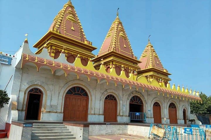 Gangasagar Pilgrimage Day Tour from Kolkata — Kapil Muni Temple and Ganges Confluence photo 2