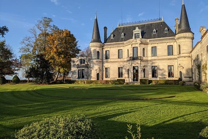 Full-Day Médoc Wine Route: Private Châteaux Tour from Bordeaux