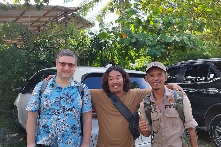Bukit Lawang 4-Day Jungle Trek: Orangutans, River Camps & Tube-Raft Return photo 5