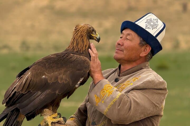 Highlights of Kyrgyzstan: 5-Day Issyk‑Kul, Altyn‑Arashan & Cultural Tour photo 5