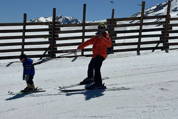 Private Beginner Ski Lesson at El Colorado Ski Center (from Santiago) photo 2