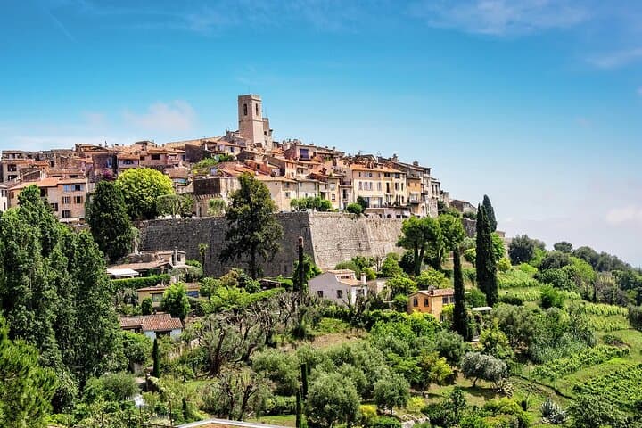 Private Riviera Day Trip: Nice to Cannes, Antibes & Saint-Paul-de-Vence photo 2