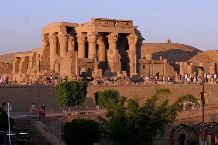 5-Day Luxor to Aswan Nile Cruise — Temples, Tombs & Comfortable Sailing photo 3