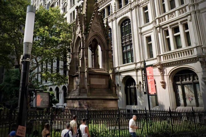 Self-Guided Wall Street Walking Tour: Discover Lower Manhattan’s Hidden Stories photo 5