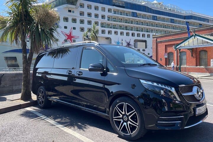 Luxury Private Shore Excursion from Cobh — Blarney, Kinsale & Midleton in a Mercedes MPV photo 2