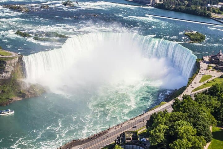 E‑Bike Niagara Falls Private Bike Experience — Ride the Falls at Your Pace photo 2