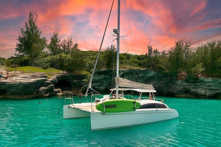 Bermuda Sunset Private Catamaran Cruise: 90-Minute Golden-Hour Sail
