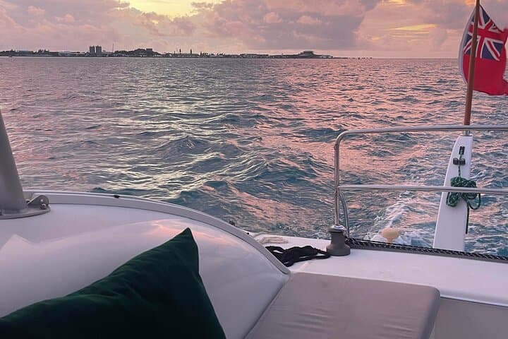 Bermuda Sunset Private Catamaran Cruise: 90-Minute Golden-Hour Sail photo 5