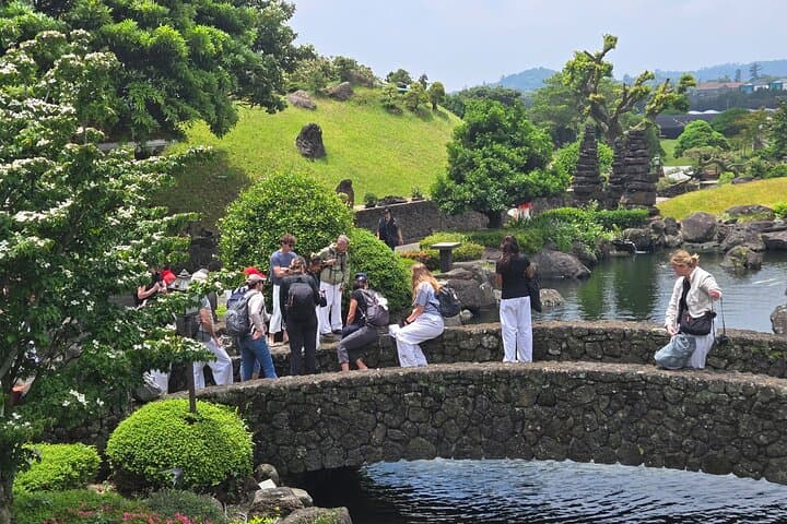 Explore Spirited Garden: Top Cultural Garden Walk in Jeju City photo 4