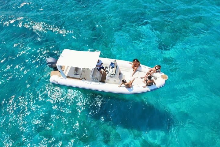 Egadi Islands Boat Tour: Favignana & Levanzo Day Trip with Lunch from Trapani