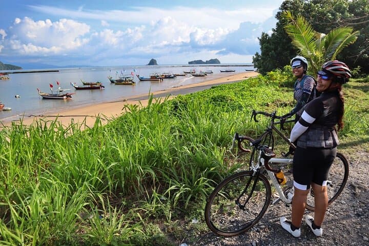 Langkawi Countryside Cycling Tour: Paddy Fields, Villages & Local Snacks photo 3